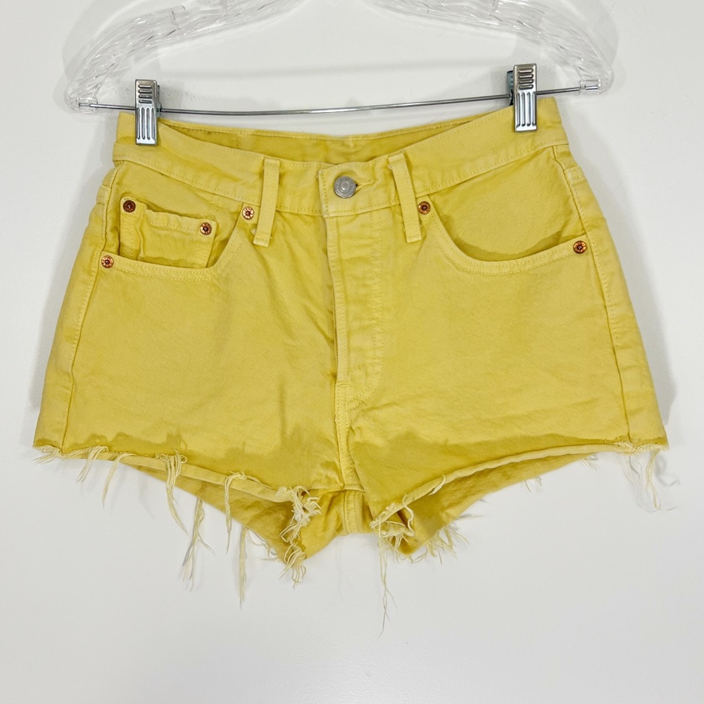 Levi’s 501 Original Fit High Rise Denim Cutoff Shorts in Yellow Size 26